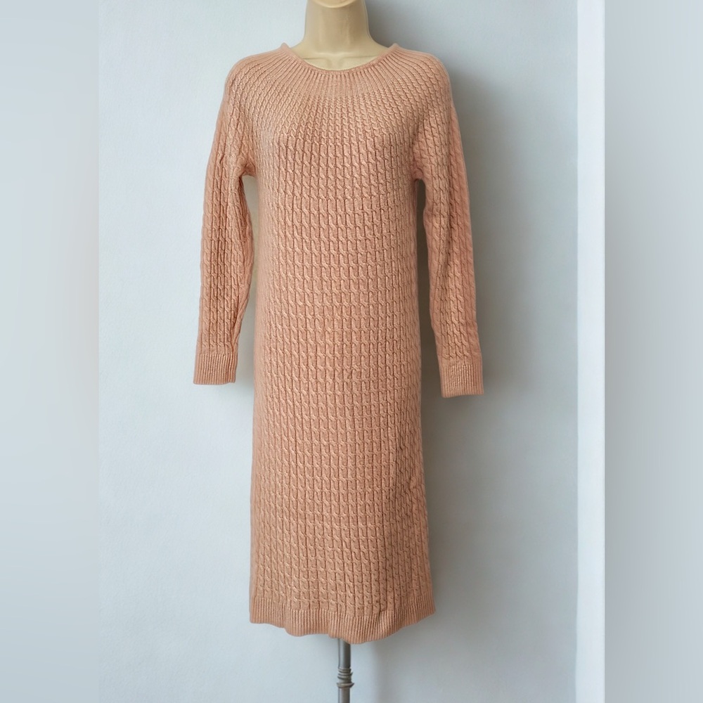 Chic Long Sleeve Knit Dress in Soft Pink - Picture 5 of 13